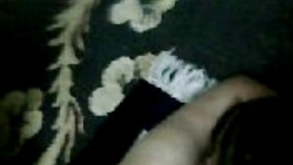 agen gundul punika kurang ajar sange brunette ing casting kursi